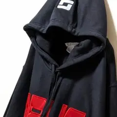 Item thumbnail for item cb8f2417-a626-4cbf-aa82-c4a663bb0825