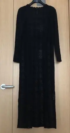 KBF ロングワンピース　鍵編みレース　ブラック