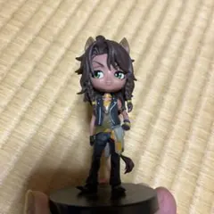 ツイステ　レオナ　ミニフィギア