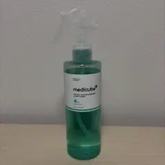 medicube アゼライン酸ナイアシンアミドクリアトナー 250mlのサムネイル