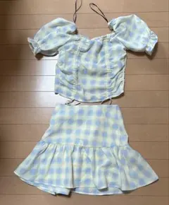 H&M DIVIDED パフスリーブ トップスのサムネイル