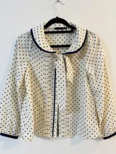 アイボリー ネイビーポルカドット ブラウス