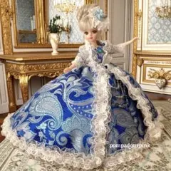 気まぐれセール◇手縫いリカちゃんドレス◇ベルサイユ◇孔雀柄◇マリー