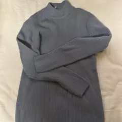 グレー タートルネック リブ編みセーターのサムネイル