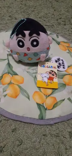 クレヨンしんちゃん 卵型ぬいぐるみ