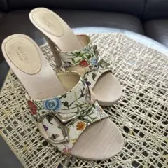 GUCCI サンダル　37 23.5cm