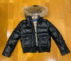 美品バーバリー ロンドン ダウンジャケットBURBERRY BLUE LABEL