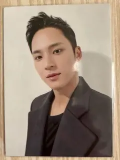 SEVENTEEN FOLLOW THE CITY カード　ミンギュ