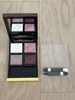 トムフォード　アイカラークォード　27A ヴァージンオーキッド