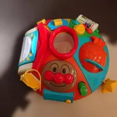 ベビラボ アンパンマン 〜脳を育む〜まんまる！いたずらあそびDX