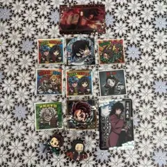 鬼滅の刃ビックリマンシール　くら寿司キーホルダー　セット　おまけあり