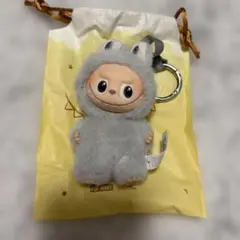 ラブブ薄いグレー