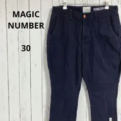 マジックナンバー☆クロップドパンツ　ストレッチ　紺　M相当　テーパードのサムネイル