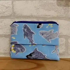 ★SALE★サメ柄のティッシュポーチ 水色 グレー