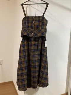 クレット　新品未使用ラベル付き　チェック柄ビスチェ　スカート　セットアップ