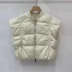 フェザー入　ダウンベスト　ショート丈　アイボリー　ジレ　クロップド