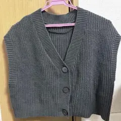 ニットベスト 黒