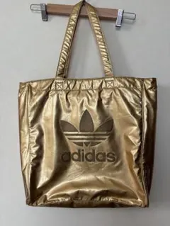 Item thumbnail for item 2a25fdf9-72f2-4170-94bd-be2868f61b95