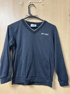 メガネ様専用　YONEX 黒 Vネック 長袖ウェア140
