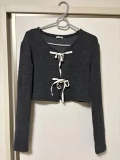 ダークグレー Vネック クロップドカーディガン