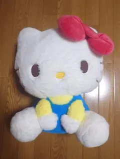 ハローキティ　ぬいぐるみ