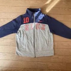 ナイキ　キッズ　140センチ　パーカー　ブルゾン