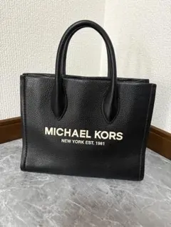 MICHAEL KORS ブラックハンドバッグ