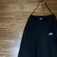【定番】　ナイキ スウェット　トレーナー　刺繍ロゴ　スウォッシュ　黒　白　XXL