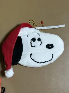 スヌーピー クリスマスフェイスポーチ　新品未使用品