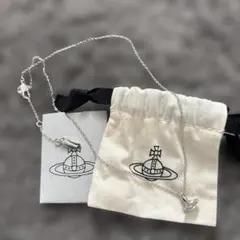 vivienne westwood シルバー　スモールサイズ　オーブ　ネックレス