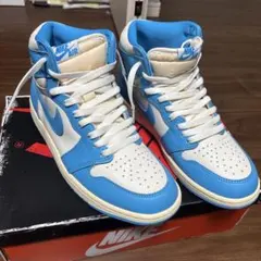 Nike Air Jordan 1 Retro High OG UNCのサムネイル