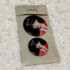 【公式】BTS MOS ON:E 缶バッジ&カバーセット テヒョン テテ V