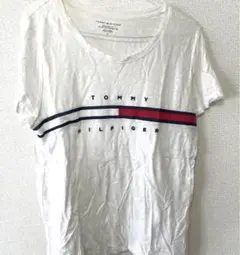 TOMMY HILFIGER ホワイト Tシャツ　最終値下げ