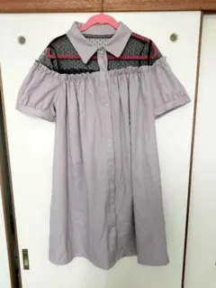 チップクリップ くすみピンクのオフショルダー シースルー半袖ワンピース