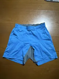 デサント　青色 ショートパンツ Mサイズ
