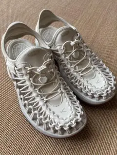 【値下げ】KEEN ユニーク アストリア レディース 24.5cm