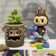 POPMART LABUBUラブブ　フィギュア 2体セット