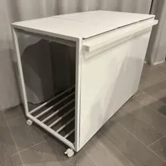 Item thumbnail for item 7b5df86d-c427-4453-aaab-448acb9c0012