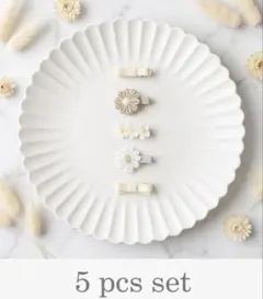 再販【アイボリー＆ホワイト】ベビー＆キッズ　ヘアクリップ　ヘアアクセ