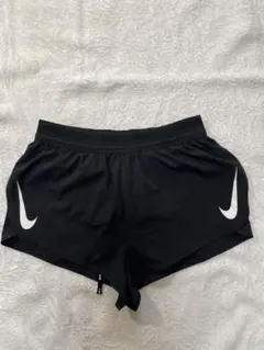Nikeエアロスイフトショートパンツ