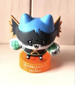 ヒロアカ ちいかわ　フィギュアマスコット　爆豪　ハチワレ