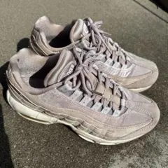 ナイキ　airmax95 LX ベルベット