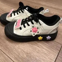 キッズスニーカー　19cm