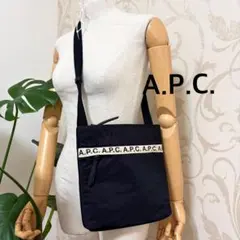 【極美品】A.P.C アーペーセー　黒　ショルダー　サコッシュ　リピート