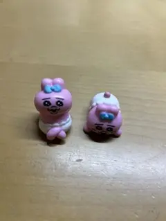 おぱんちゅうさぎ　ミニフィギュア 2個セットのサムネイル