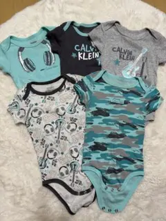 Calvin Klein ロンパース 4点セット 6-9ヶ月