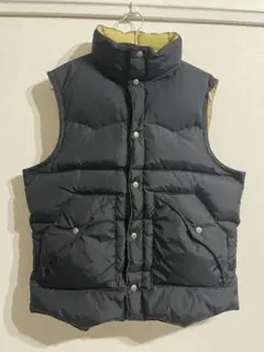 ダウンベスト シエラデザイン