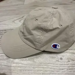 チャンピオン　キャップ　レディース