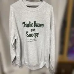 UNIQLO Charlie Brown and Snoopy XXL