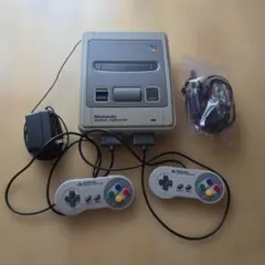 Nintendo スーパーファミコン本体 コントローラー ケーブル付 動作未確認